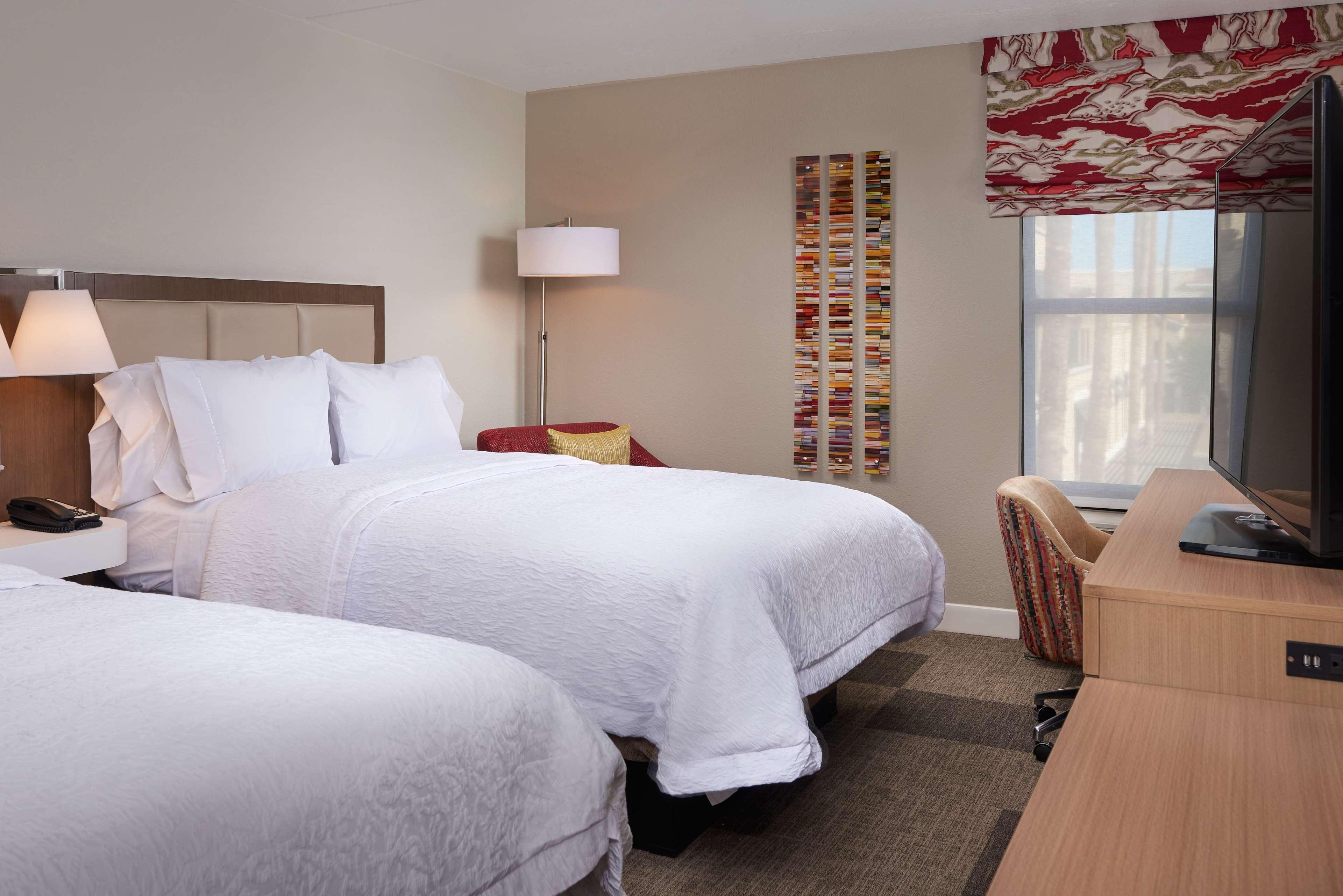 Hampton Inn & Suites Scottsdale On Shea Blvd Екстериор снимка
