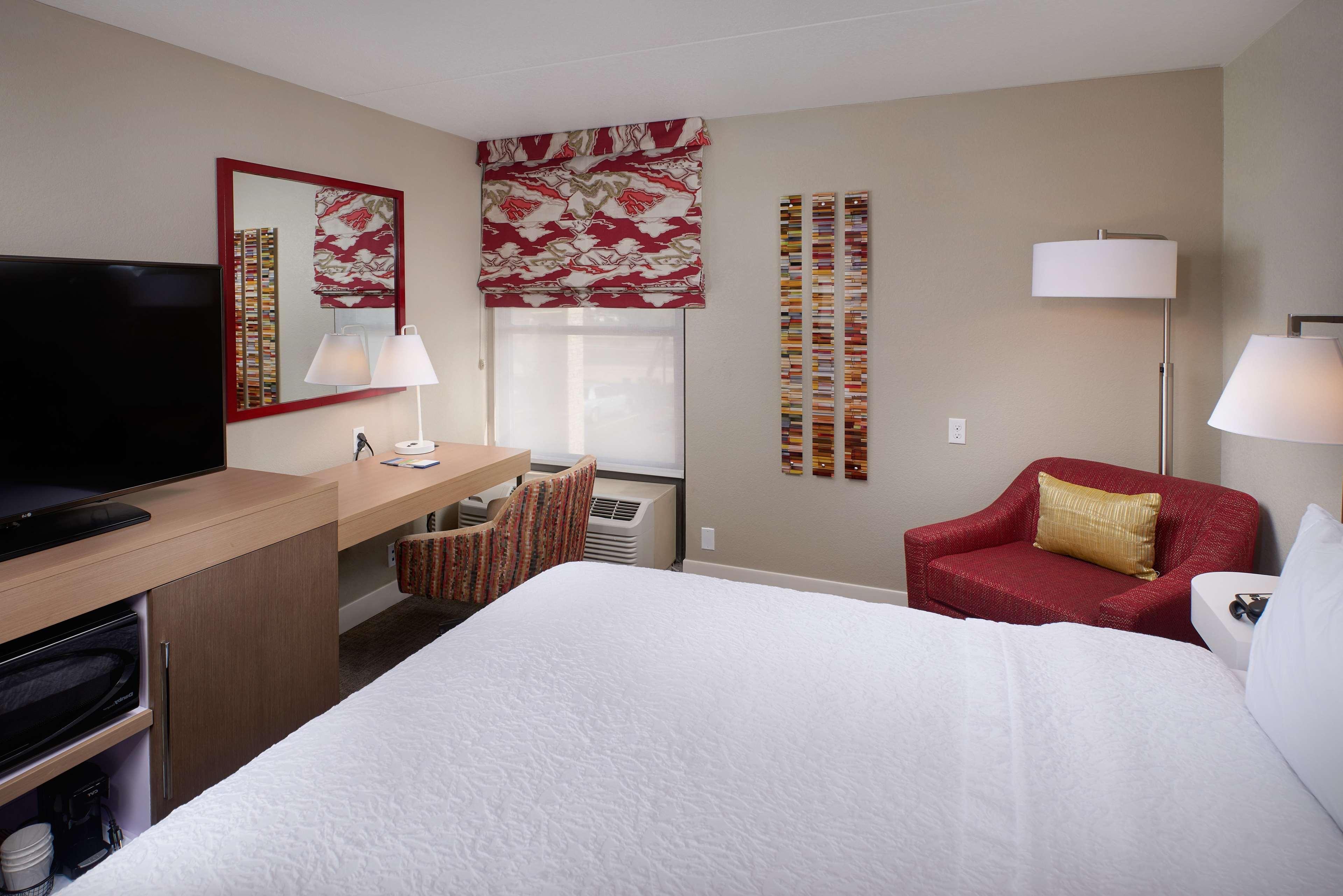 Hampton Inn & Suites Scottsdale On Shea Blvd Екстериор снимка