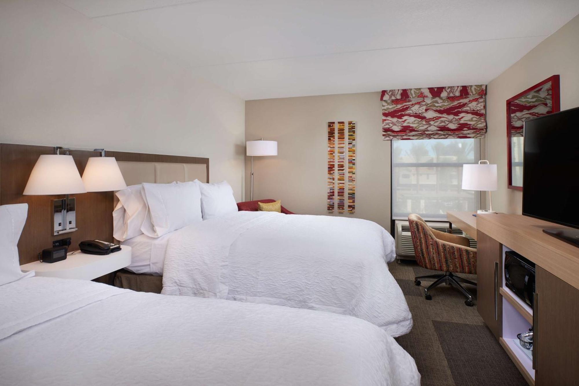 Hampton Inn & Suites Scottsdale On Shea Blvd Екстериор снимка