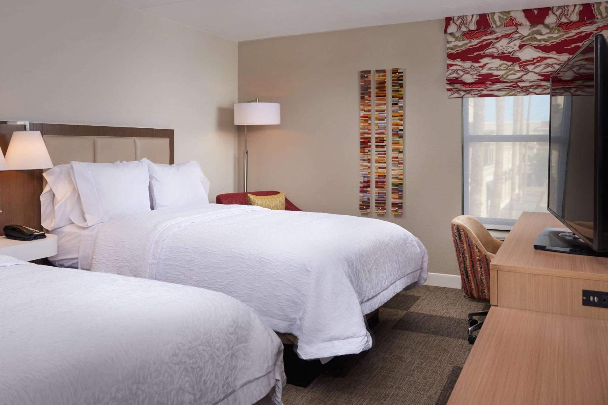 Hampton Inn & Suites Scottsdale On Shea Blvd Екстериор снимка
