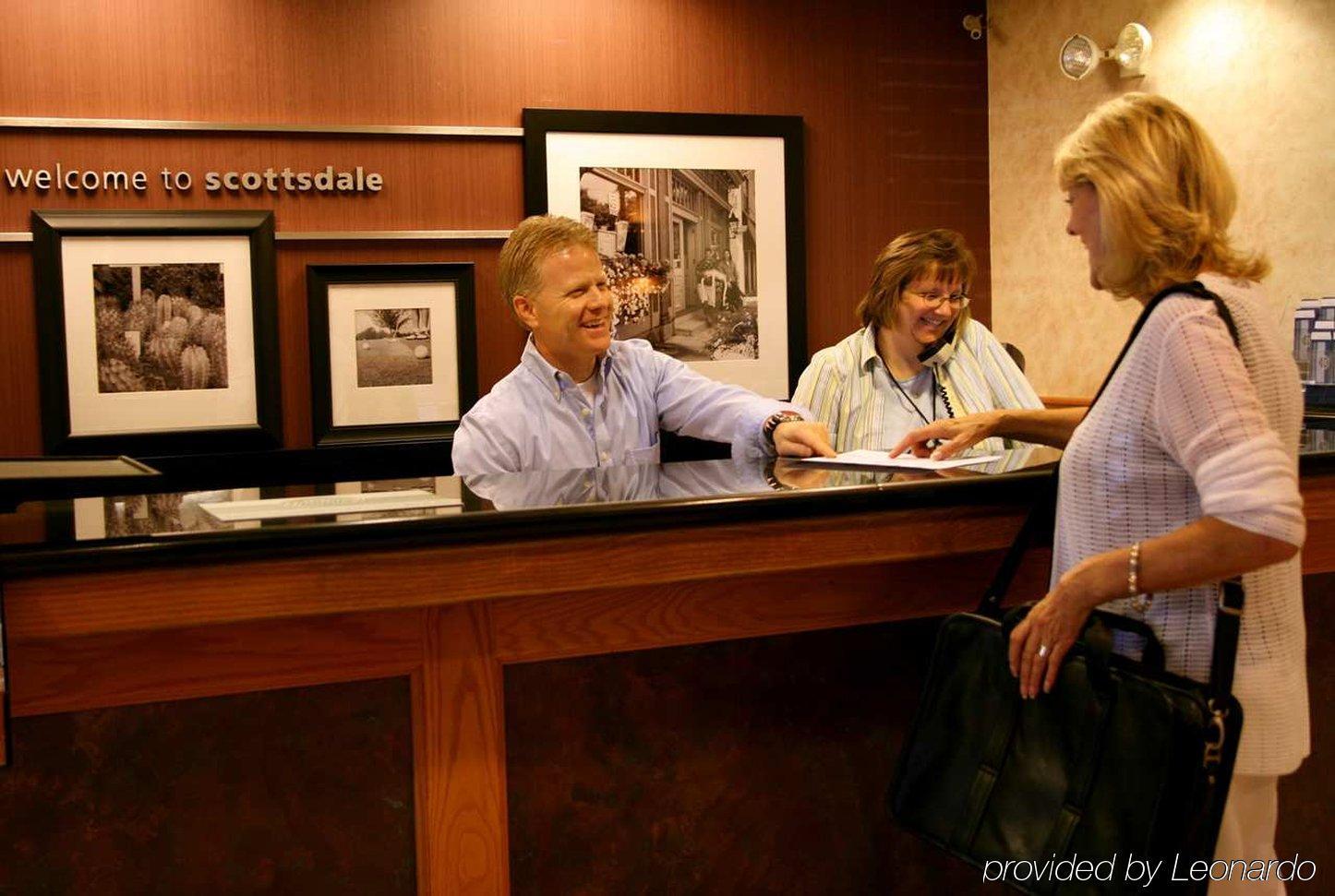 Hampton Inn & Suites Scottsdale On Shea Blvd Интериор снимка