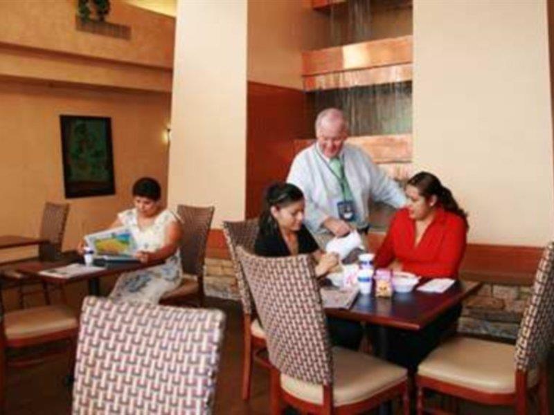 Hampton Inn & Suites Scottsdale On Shea Blvd Екстериор снимка